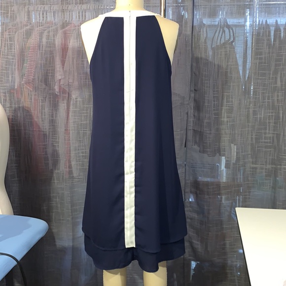 MONTEAU DRESS - Picture 4 of 6